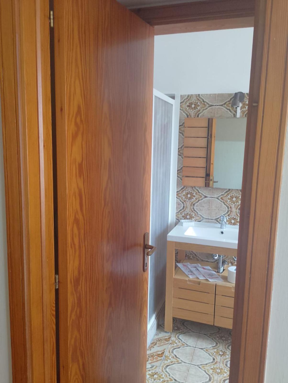 Hotel Monolocali Da Vinci Falconara Marittima Zimmer foto